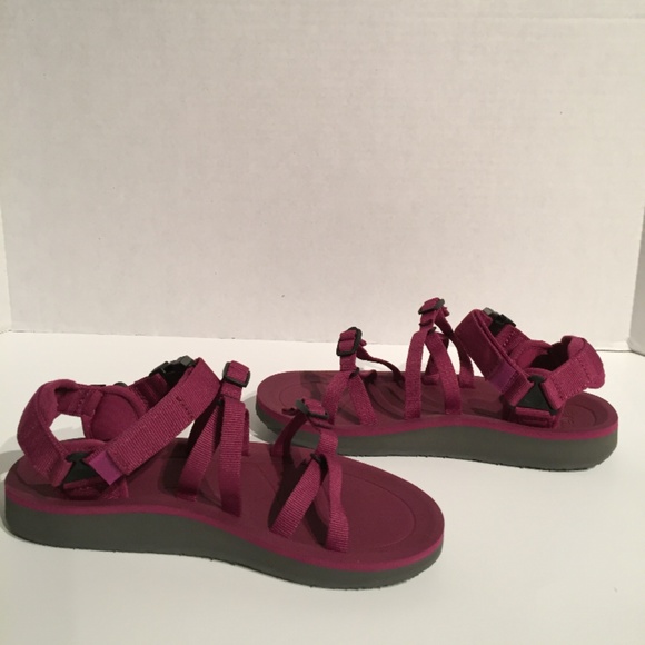 Teva Shoes - Teva Women's Boysenberry Universal Alp Premier